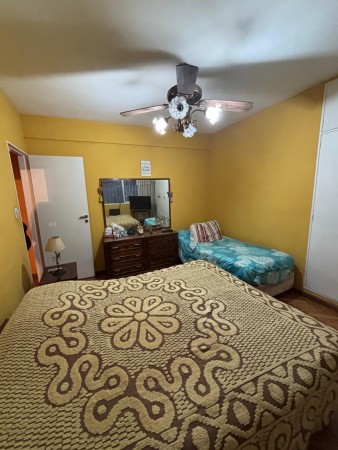 Departamento primer piso al frente