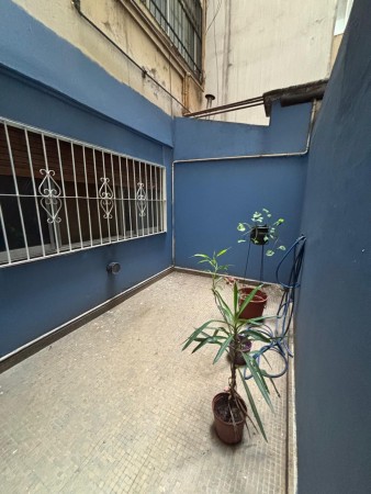 Departamento primer piso al frente