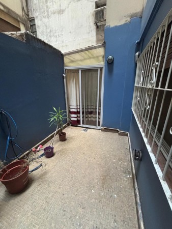 Departamento primer piso al frente